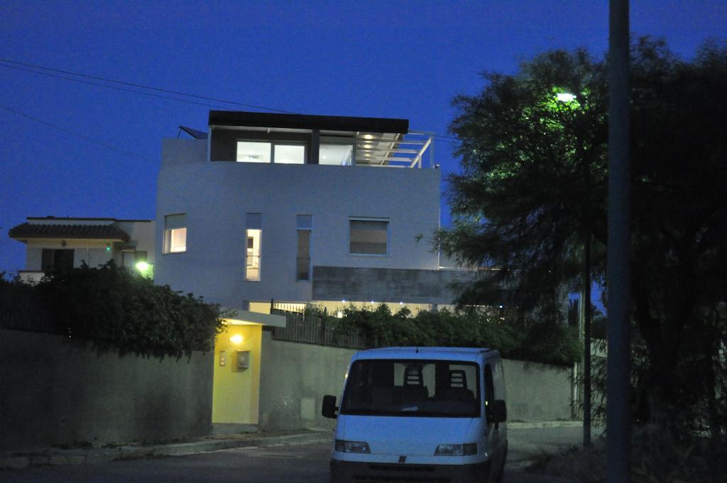 クアルトゥ・サンテーレナ Art House Quartu - Margine Rosso Bed & Breakfast 部屋 写真