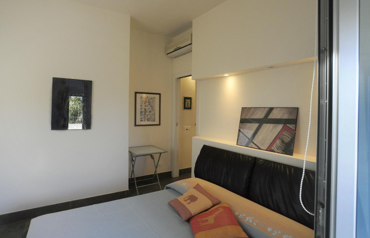 クアルトゥ・サンテーレナ Art House Quartu - Margine Rosso Bed & Breakfast エクステリア 写真